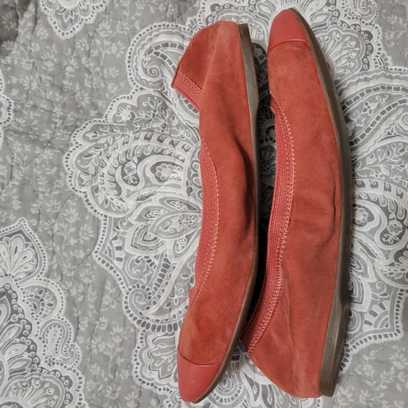 Cole Haan Elbridge Red Suede Comfort Flats Leather Cap Toe Women's 8.5 - Picture 5 of 5